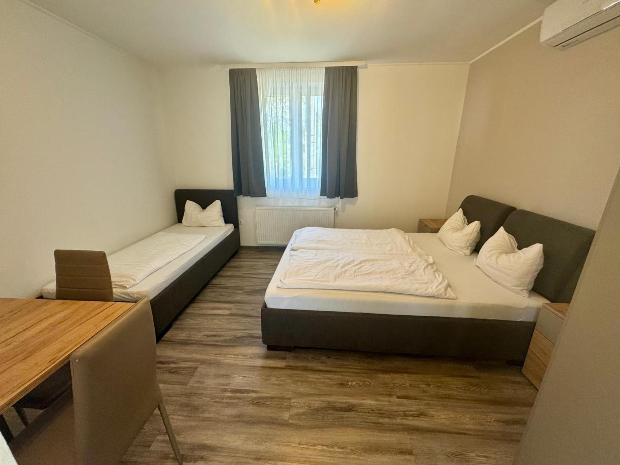 Silver Boglar Apartman บาลาตงโบกลาร์ ภายนอก รูปภาพ